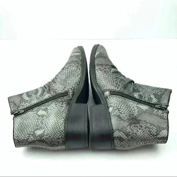 Baretraps Miesha ankle booties size 9.5 gray - Picture 6 of 12